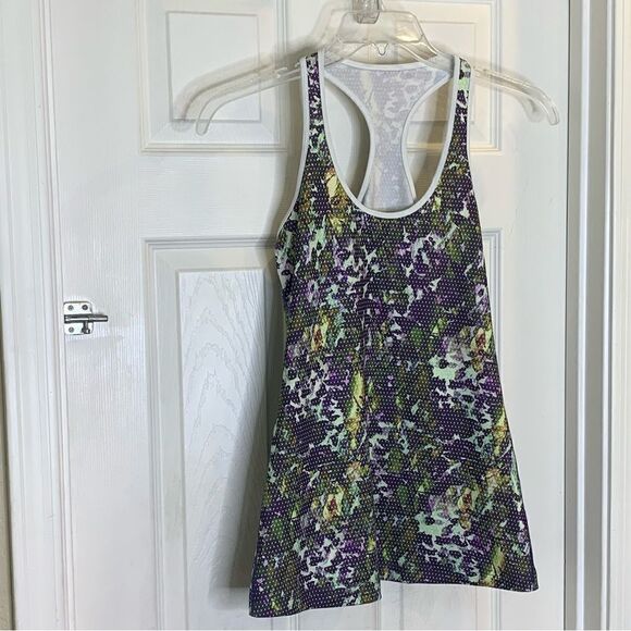 Lululemon Cool Racerback Tank Size 8 - Picture 5 of 9